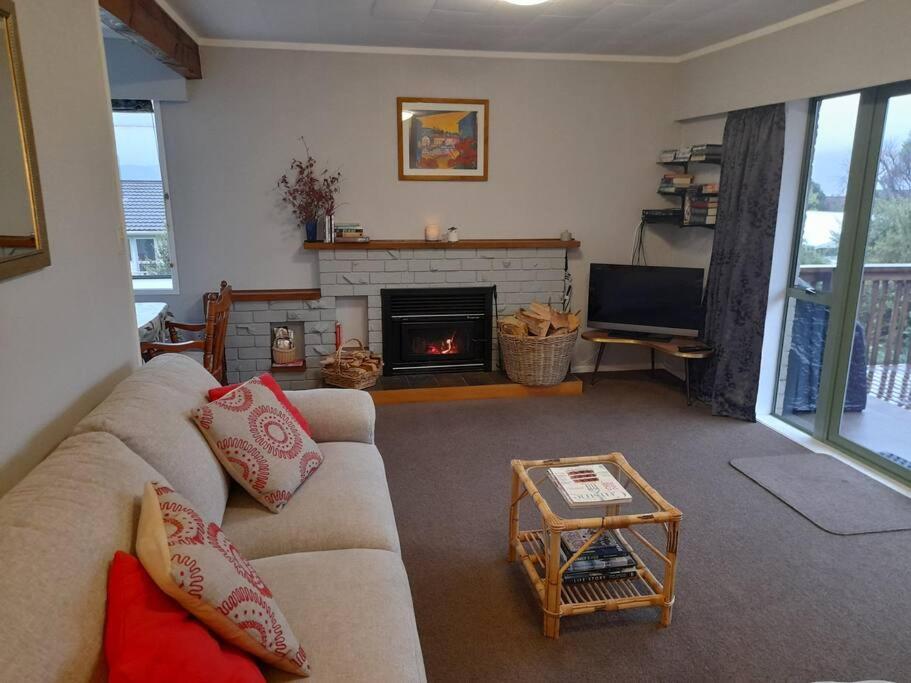 Lake Rotoiti Lakehouse Retreat Rotorua Eksteriør bilde