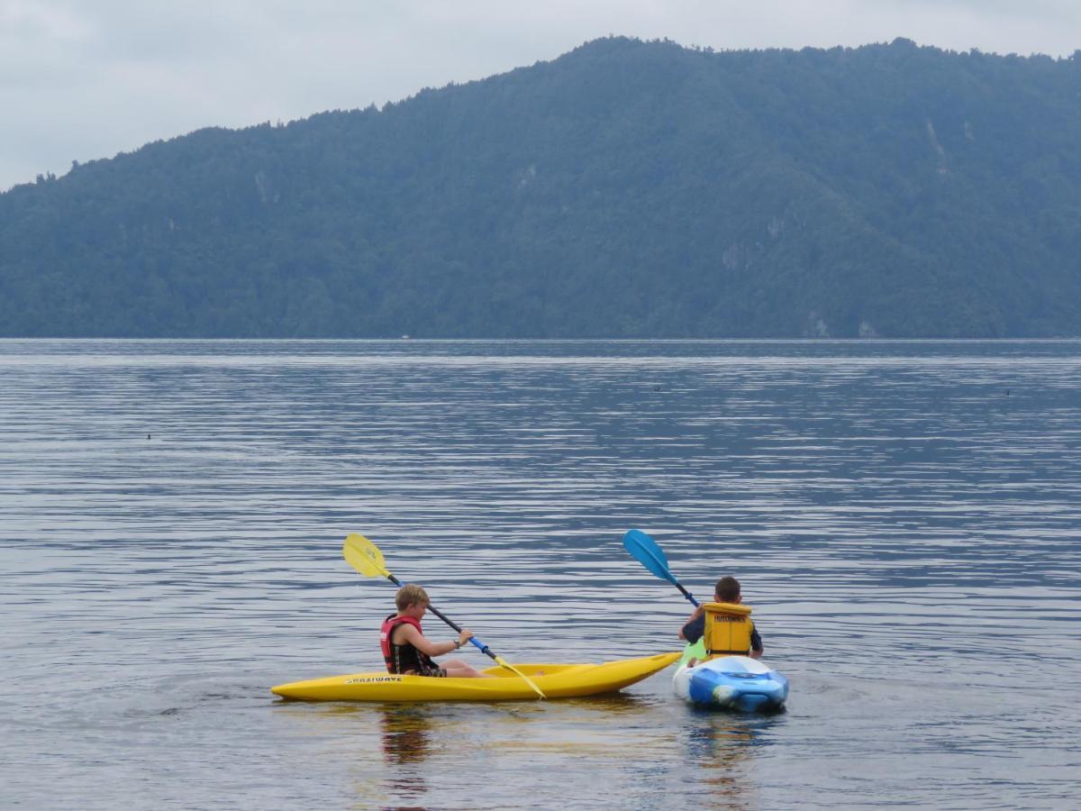 Lake Rotoiti Lakehouse Retreat Rotorua Eksteriør bilde